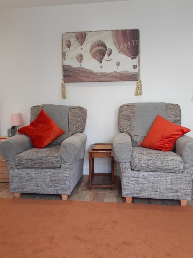 Railway Retreat No4 Comberton Terrace Apartment คิดเดอร์มินสเตอร์ ภายนอก รูปภาพ